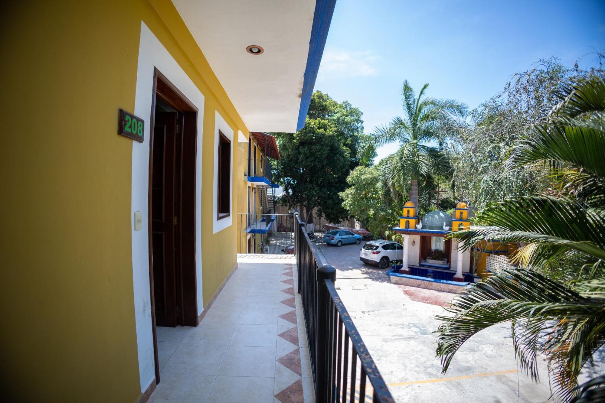 Nicte Ha Hotel 3*